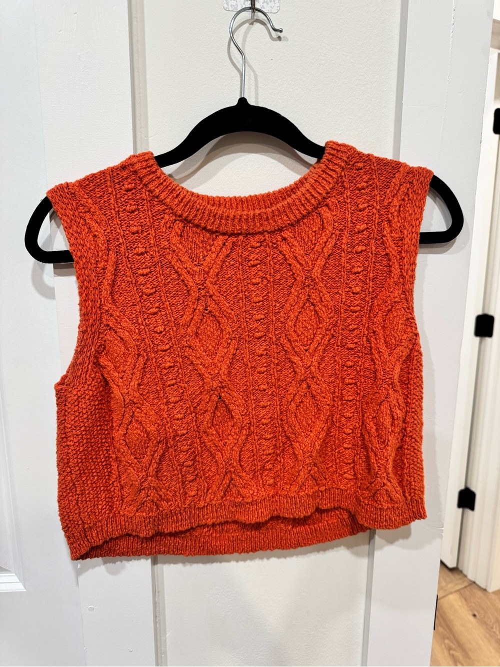 Universal Thread Orange Cable Knit Sleeveless Sweater Tank